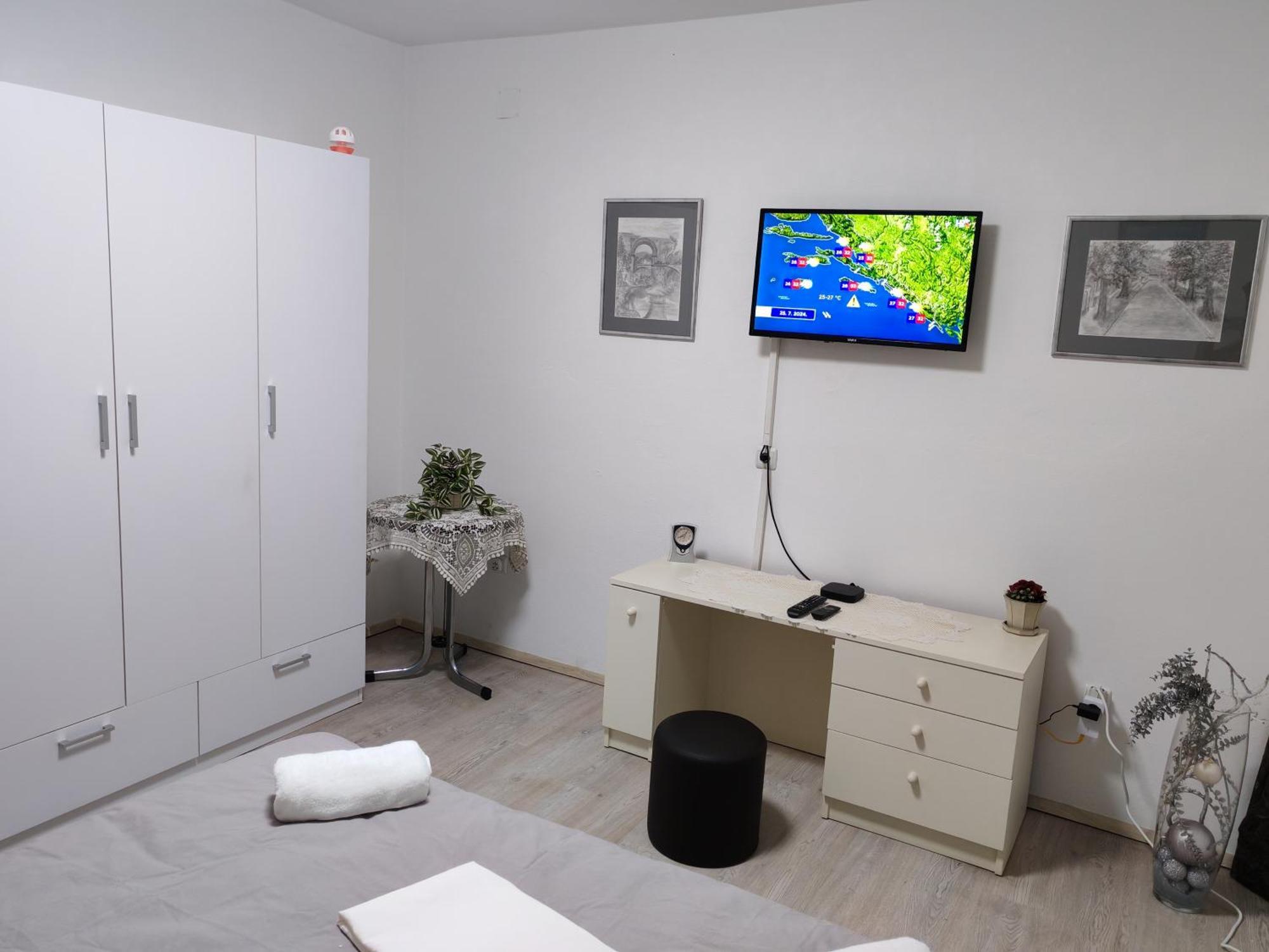 Apartman Ivana Karlovac Luaran gambar