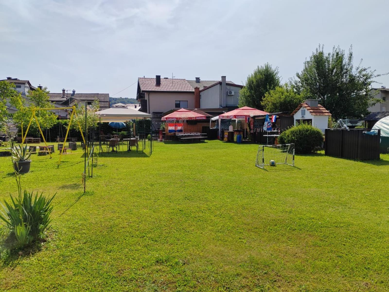 Apartman Ivana Karlovac Luaran gambar